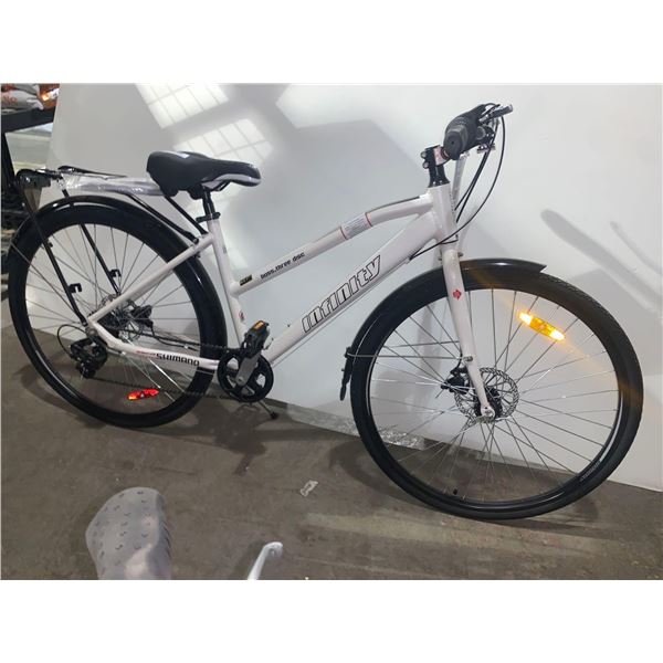 Infinity Boss Three Disc Floor Model Mountain Bike white - OPEN BOX ITEM, SOLD AS IS