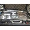 Image 2 : Lot with 2 cases HURST Auto Repair equipment
