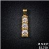 Image 1 : 1.3 DWT 14 KT Gold Pendant w/ Dimds