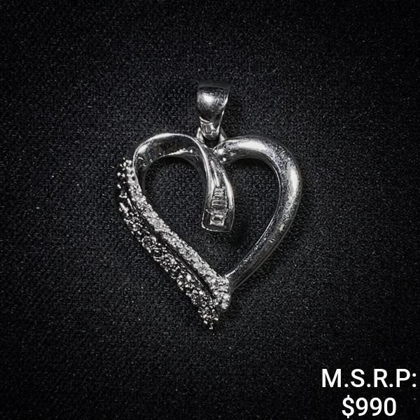 1.1 DWT 10 KT Wht Gold Hrt Pendant w/ Dimd Lining