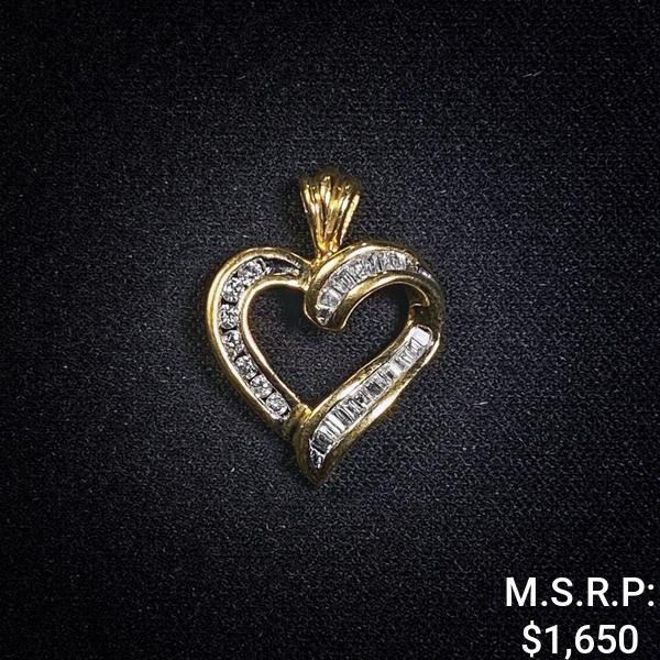 1.1 DWT 14 KT Gold Hrt Pendant w/ Dimd Lining