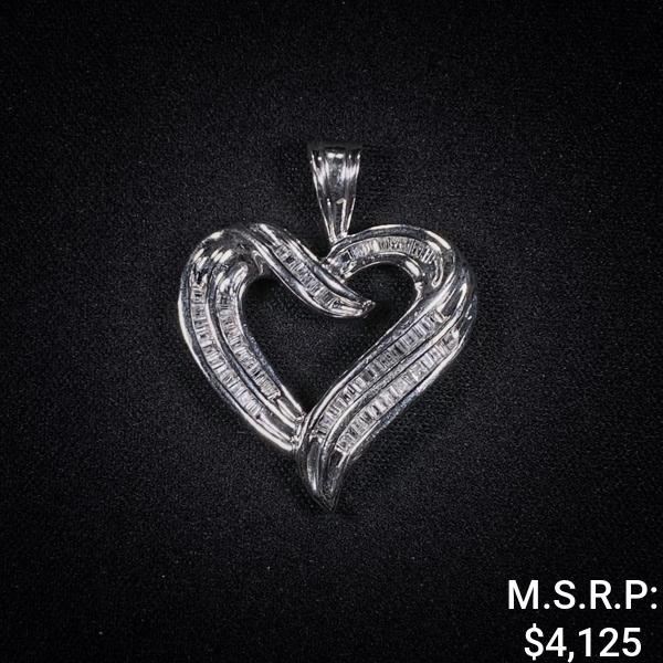 3.6 DWT 14 KT Wht Gold Hrt Pendant w/ Dimd Lining