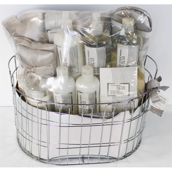 CRYSTAL WATERS SPA WHITE GINGER GIFT BASKET - 10PCE
