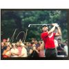 Image 1 : TIGER WOODS SIGNED 8X10 PHOTO (RA COA)