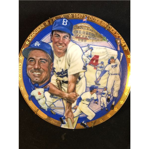 THE HAMILTON COLLECTION "LEGENDARY DUKE SNIDER" BEST OF BASEBALL PLATE COLLECTION (PLATE # 4308C)