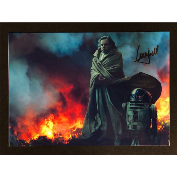 MARK HAMILL SIGNED 8x10 PHOTO (RA COA)