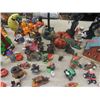 Image 8 : Huge Lot of Halloween Village Ornaments