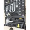 Image 2 : 29pc Squeeze Handle Wrenches & Tool Kit