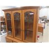 Image 2 : Oak China Cabinet 17" x 52" x 75"