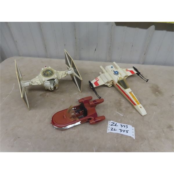(3) 1970s Star Wars Space Ships