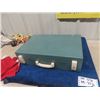 Image 4 : Brexton Picnic Set with Fitted Case