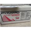 Image 2 : New Old stock Set of 2 Pyramid 8" 250 Watt Speakers