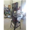 Image 2 : Hauss Mann 12" Band Saw