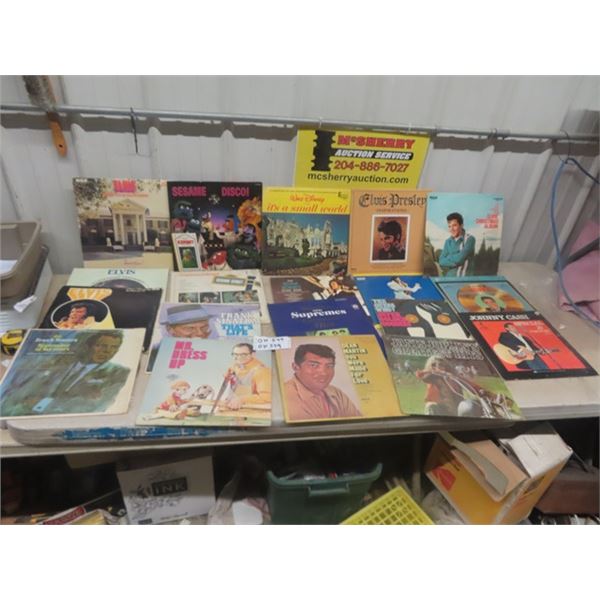 19 Records ; Elvis, Frank Sinatra, Johnny Cash, The Guess Who, Sesame Disco