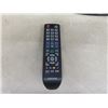 Image 2 : Samsung 32" Flat Screen with Remote