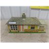 Image 1 : Tin Doll House - Nice Bungalow = No Makers Mark