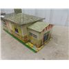 Image 3 : Tin Doll House - Nice Bungalow = No Makers Mark