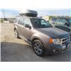 Image 2 : 2009 Ford Escape Limited 4wd - with Rooftop Carrier 279441 Kms - Includes Extra Tires- Has TOD
