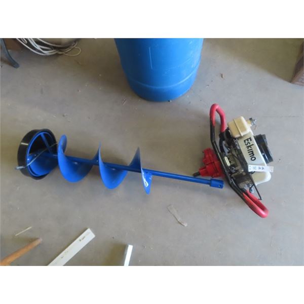 Eskimo 3HP Ice Auger with Blade