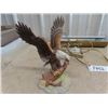 Image 4 : Brass Mounted Lamp, Eagle Ornament, Wind Up Clock, Lighted Flower Display