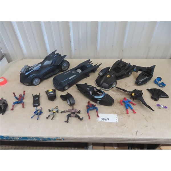 Batman Plastic ; Cars, Boat, Batman Figures, Spiderman Figures