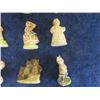 Image 3 : 25 Red Rose Tea Nursery Rhyme Figurines