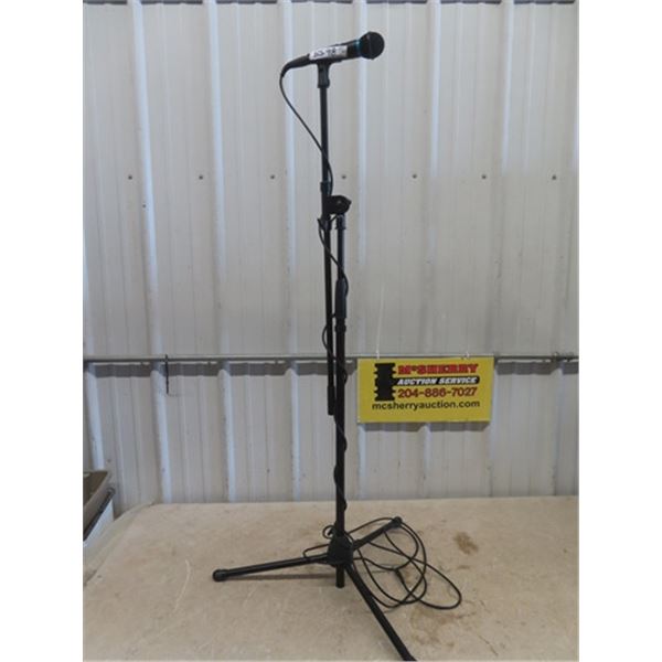 Yorkville Microphone Stand & Dynamic Microphone 67" Tall