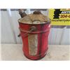 Image 4 : Veedol Motor Oil 5 Gal Pail with Wooden Handle