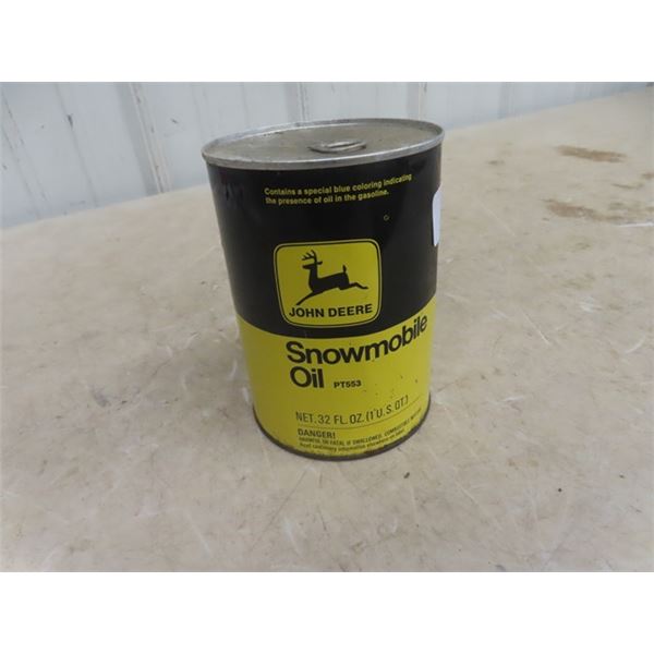 John Deere Snowmobile Oil Quart Can full with Product