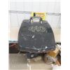 Image 1 : Ski-Doo 440 Hood