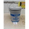 Image 1 : Esso Auto Trans Fluid - Sealed 5 Gal