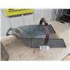 Image 3 : Cream Can Modern Dairy's & Grain Scoop