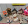 Image 4 : Christmas Pie Frames + Dish, Vintage Dolls, Craft Displays, Curling Iron plus more