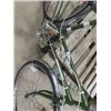Image 3 : Eaton's Pedal Bike