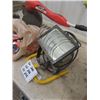 Image 4 : B+D Electric Weed Eater with Extra Wick, Halogen Light, Extension Cords