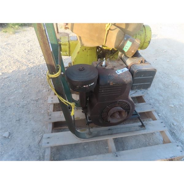 Auger Motor - Believe Briggs + Stratton & approx., 10 HP