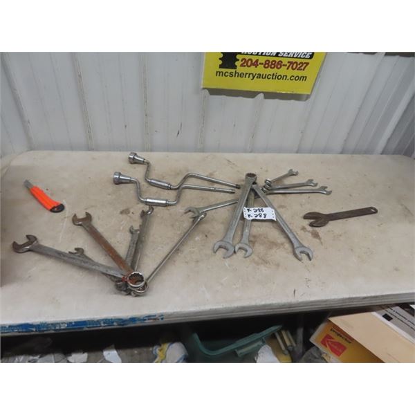 Wrenches ; Standard, Westward, Gray & 1/2" Speed Bar