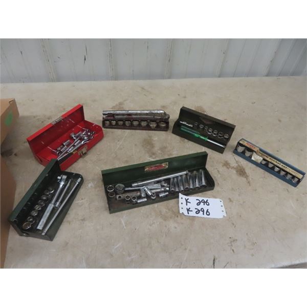 Socket Set ; 3/8  , 1/4  - S.k, + others