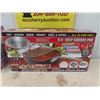 Image 3 : New Copper Chef 9 1/2" Deep Dish Square Pan, New Gotham Steel 9 1/2" Deep Square Pan