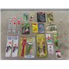 Image 1 : 20 Pc Fishing Accessories ; Tackle Tote, Snelled Hooks, Jigs plus more