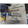 Image 3 : Mastercraft Screwdrivers, Misc. Wrenches, Bit Set, Torx Key Set - most new in package