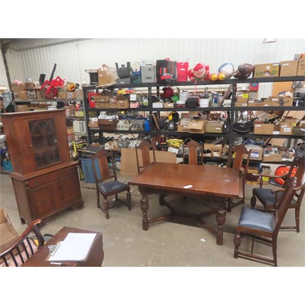 8pc Dining Room Set ; Table 38" x 56"  with 2 Leaves - Fully Extended 86" x 38" , China Cabinet 17" 