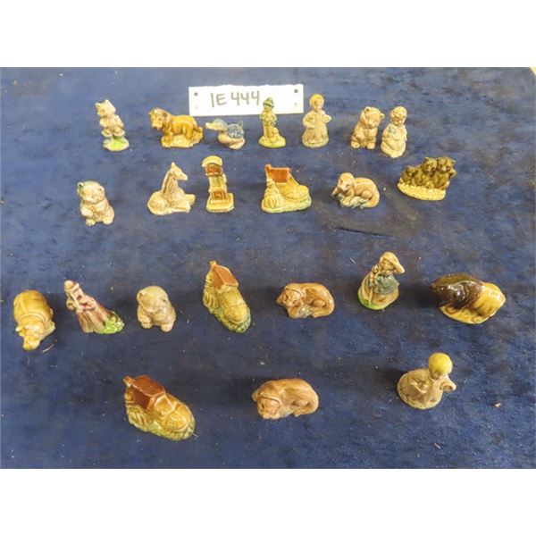 22 Red Rose Tea Figures - Animals/Nursery Rhymes