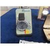 Image 4 : 4 Wrist Watches & Cuff Link Set