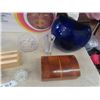 Image 3 : Fancy Glass Oil Candle, Galileo Thermometer, Wood Cannon Base, 2 Wooden Chests, Imagine Optics, Blue