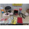 Image 1 : Hamilton Beach Cooker, 2 Pots, Small Pan, Dish Brushes plus more