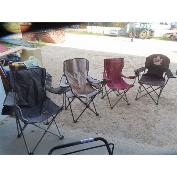 4 Folding Lawn Chairs- All have Cup Holders- Needs Cleaning