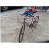 Image 2 : Vintage CCM Men's Pedal Bike