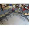 Image 1 : 6 Folding Cushioned Chairs