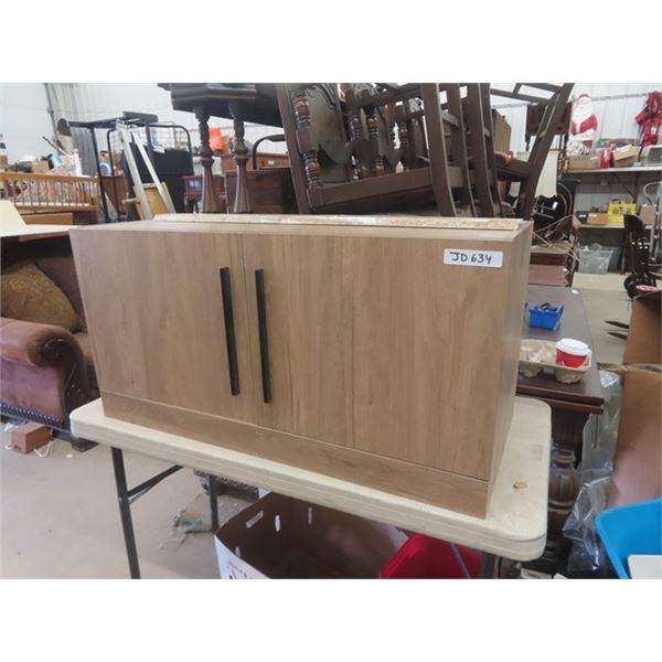 Wall Mount Vanity Cabinet 18  x 19  x 39 1/4 